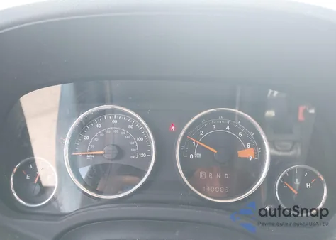 2016 Jeep Compass Latitude z USA, uszkodzony, nr VIN 1C4NJDEBXGD759116